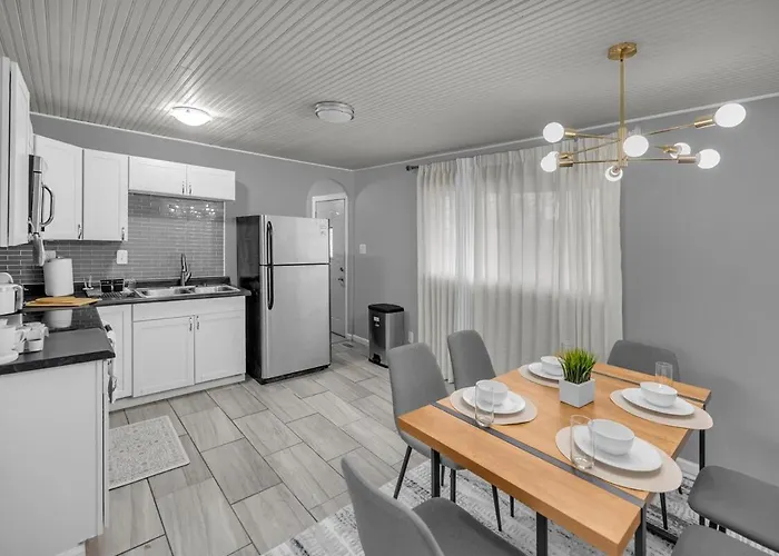 Modern 3br Quiet Area Family Friendly Apartment