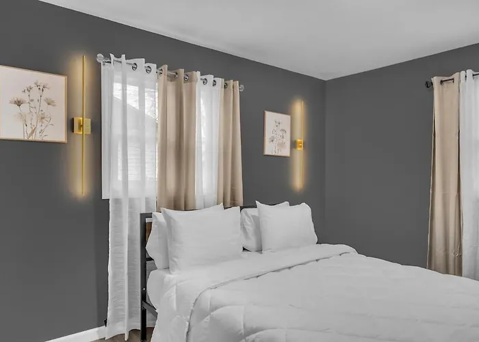 Modern 3br Quiet Area Family Friendly Apartment